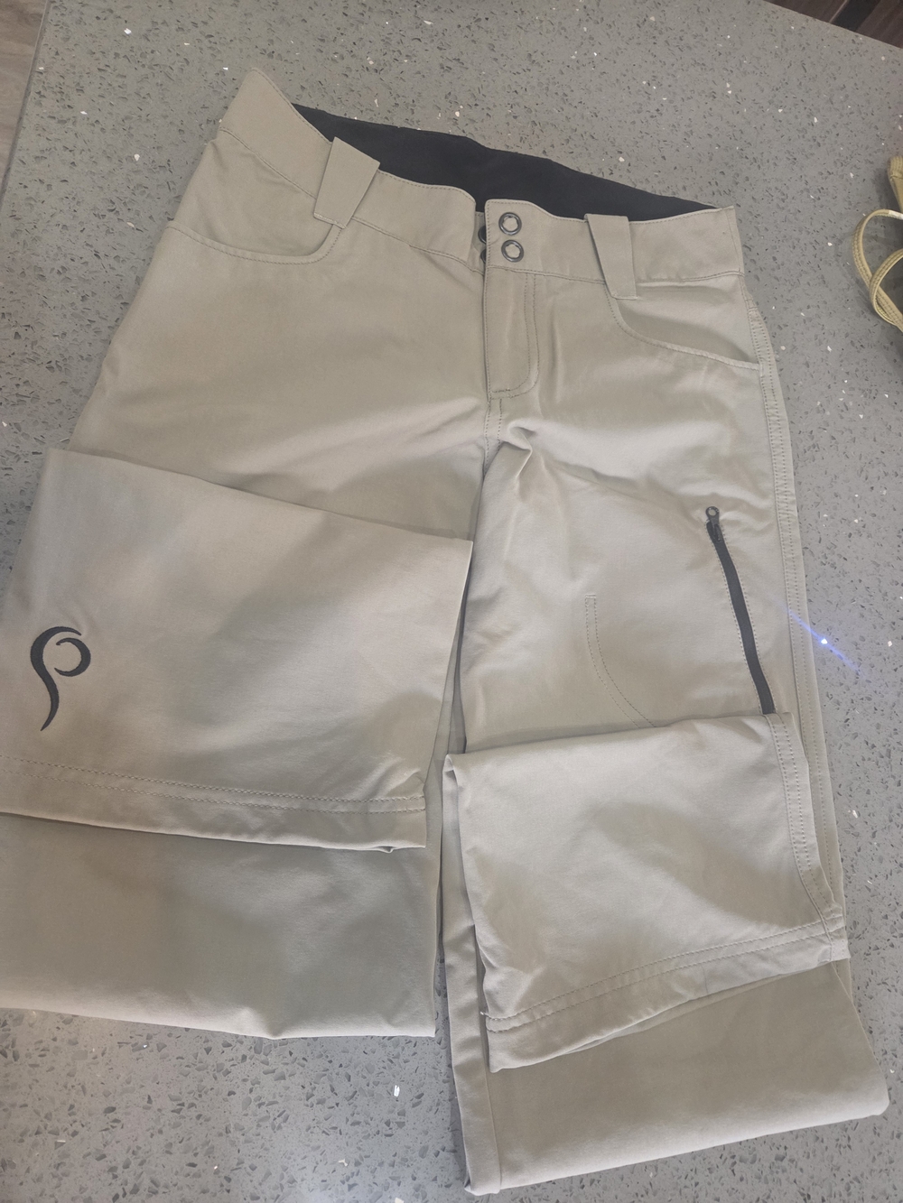 Women’s Prois Straight Leg Performance Pants in Light Khaki Hunting Pants